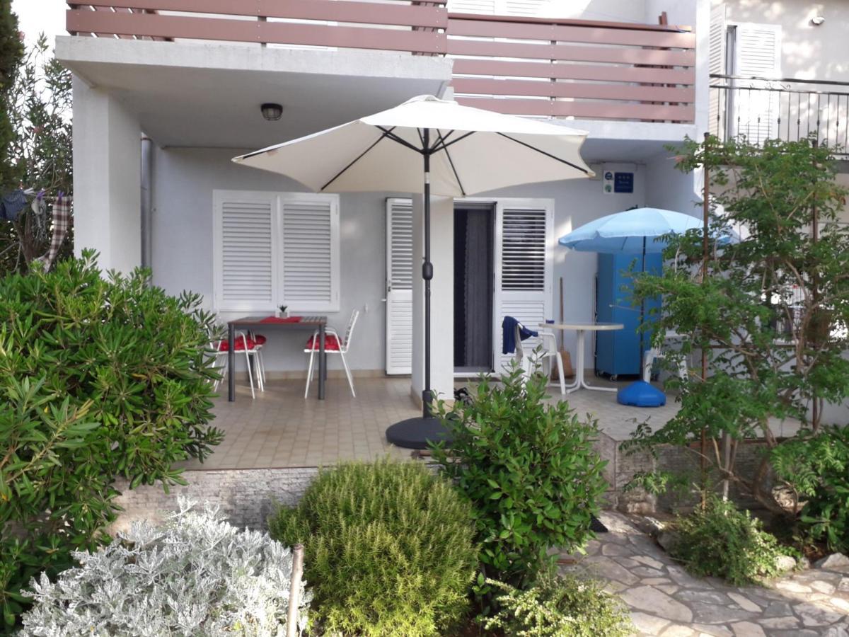Holiday Home โนวาลยา ภายนอก รูปภาพ