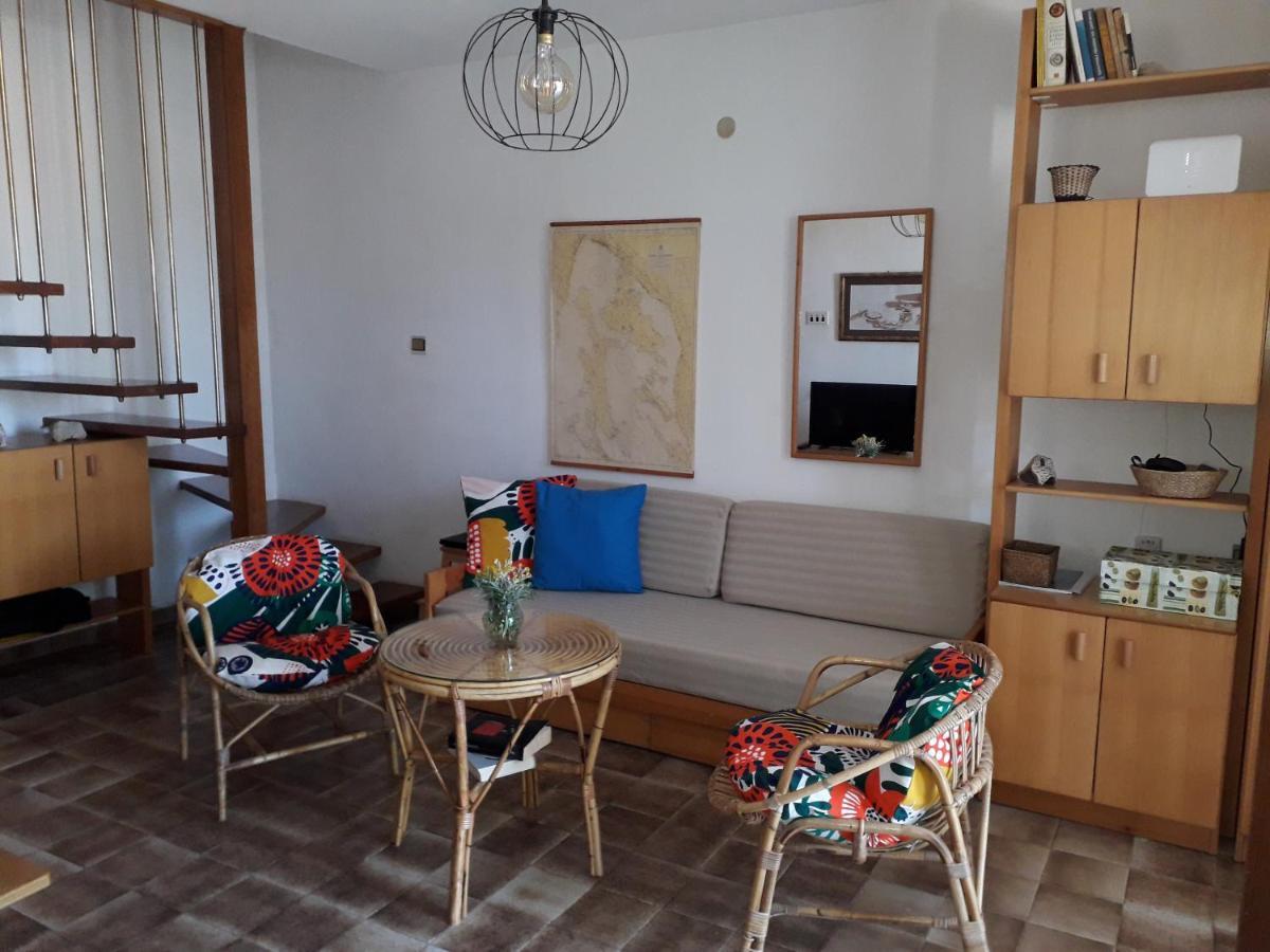 Holiday Home โนวาลยา ภายนอก รูปภาพ